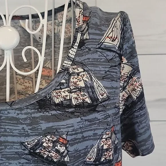 LukaRoe t-shirt bundle printed fun themed and super soft Size S - Picture 5 of 9